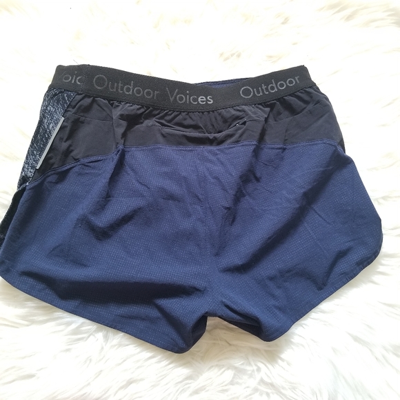 RARE Outdoor Voices Lightspeed Run Shorts Small - Picture 15 of 16
